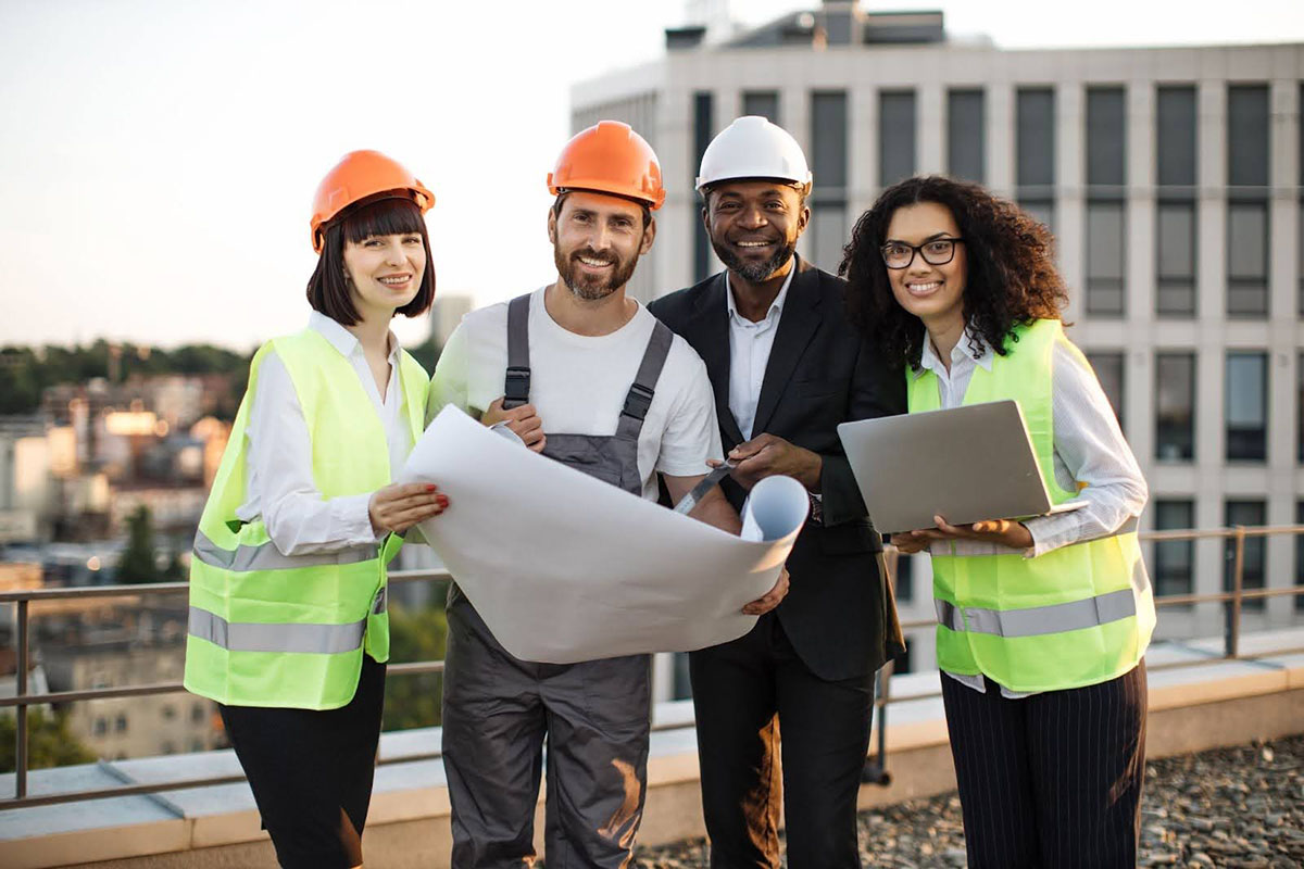 How Roofing Contractors Assess Storm Damage and Plan Repairs